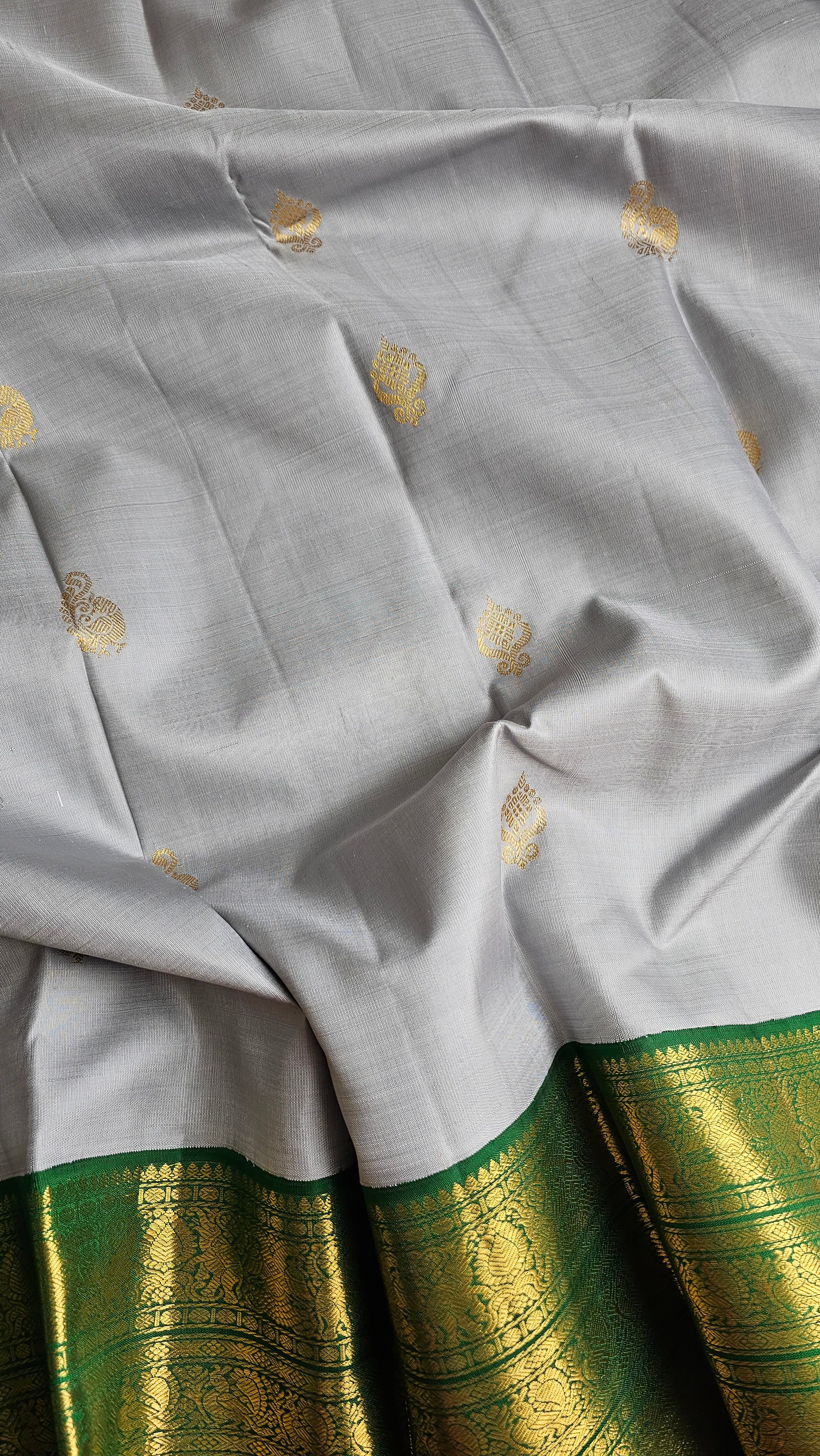 Silver Blue Korvai with forest green border & blouse