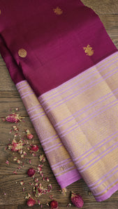 Beautiful Purple Korvai kanchipuram with a lavender border and blouse