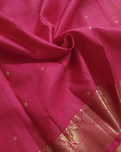 Magenta red in vairaoosi